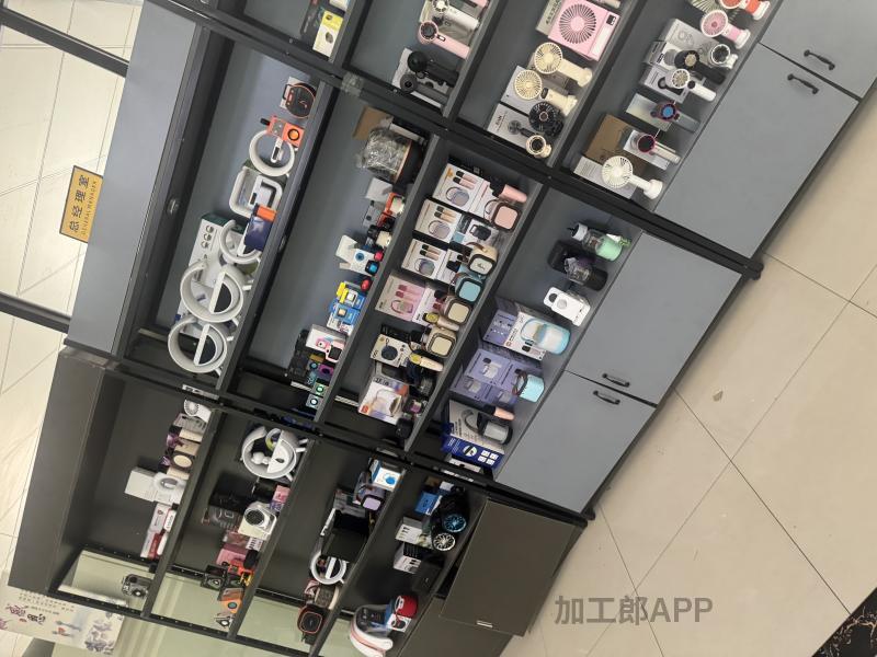 灯饰品迷你风扇蓝牙音响组装外发加工