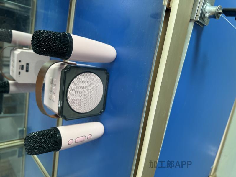 灯饰品迷你风扇蓝牙音响组装外发加工