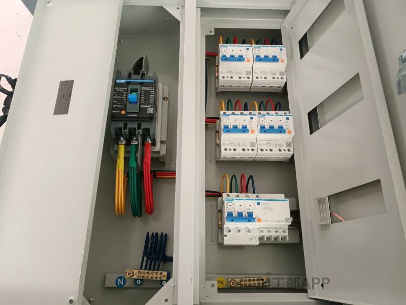 承接电控箱配电箱设计安装专业承接各类配电箱电控箱设计与组装业务
按需定制方案