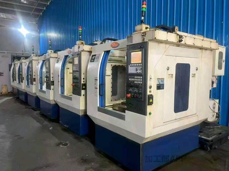 大家好，有合作需求请v我我公长期销售加工中心，数控车，数控铣，剪板机，折弯机