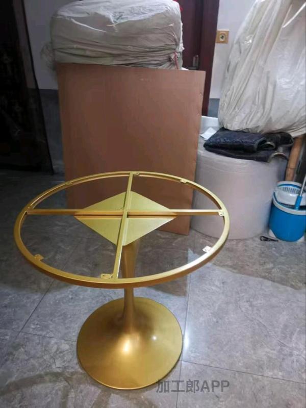 承接铁激光切割，扳金折弯，整件焊接喷漆发货。