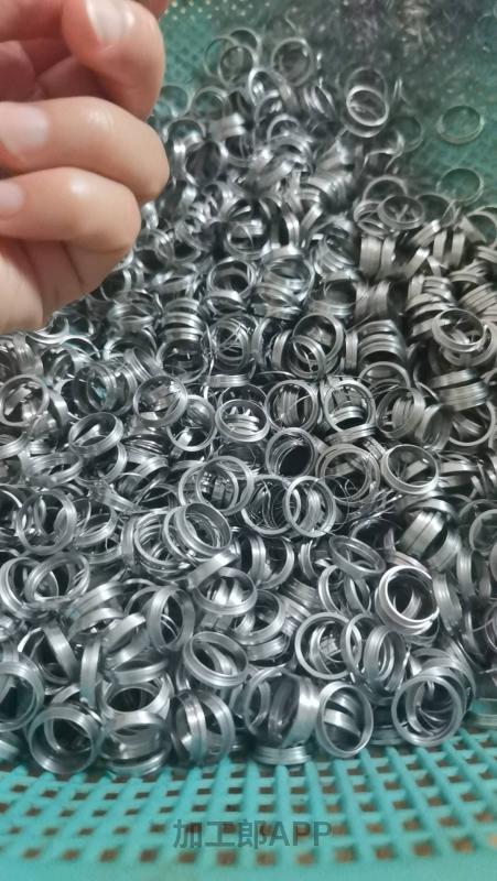 各种手机电脑汽配五金配件装饰件来图来样定制加工深圳市鸿博达精密五金有限公司