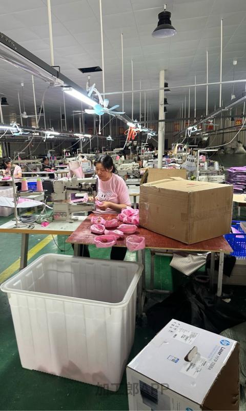 箱包加工厂，定制