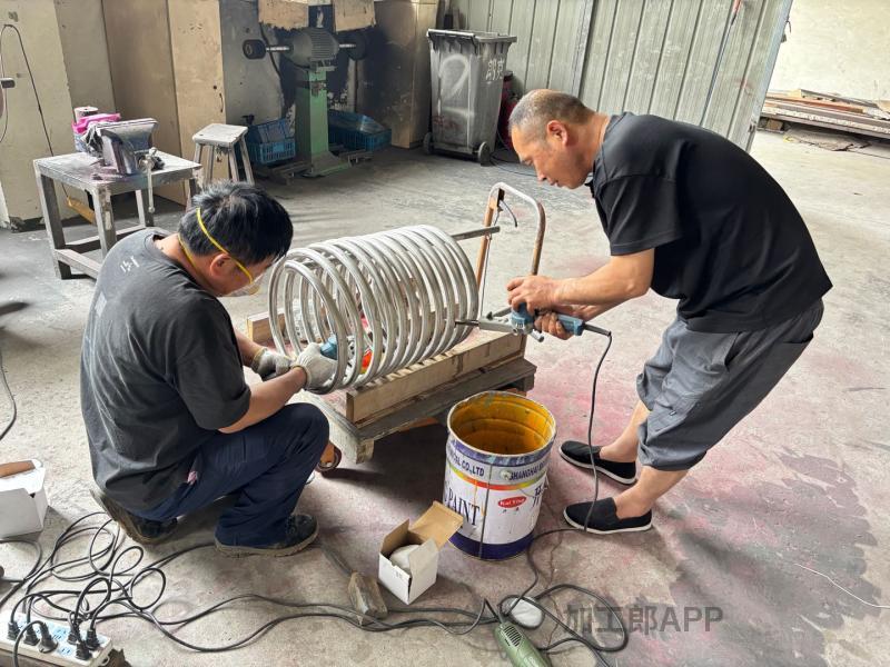 金属制品抛光打磨