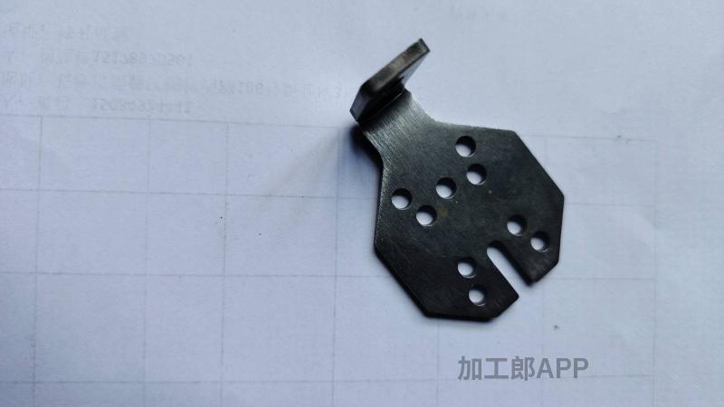 承接钣金激光切割加工，不锈钢拉丝，打磨，抛光业务