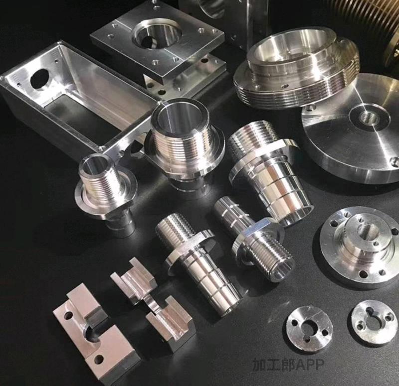 老板您好 这边是机械加工厂承接各种机加零件