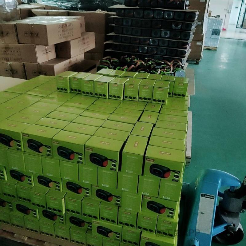 工厂直发，手工外包迷你蓝牙音响手工组装