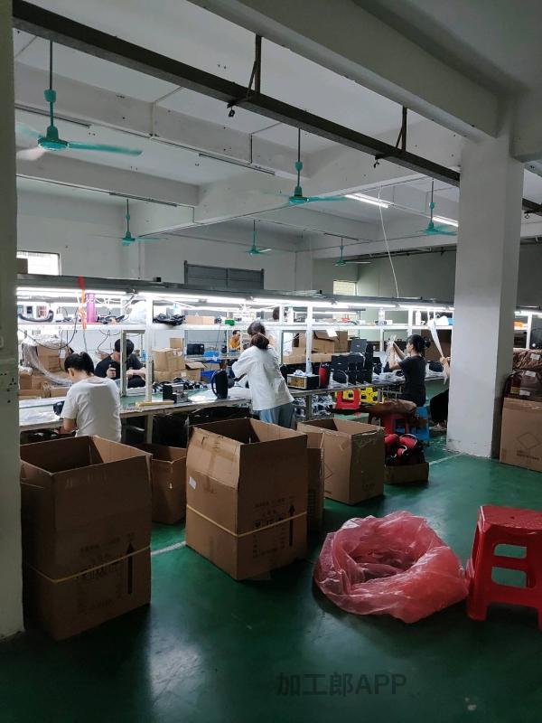 工厂直发，手工外包迷你蓝牙音响手工组装