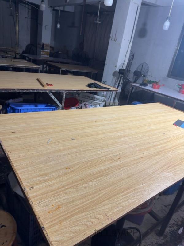 专门对接皮具加工，肩带皮带皮标油边。各种小件