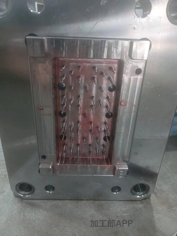 精密塑胶模具