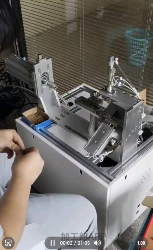 承接自动化设备，非标全半自动