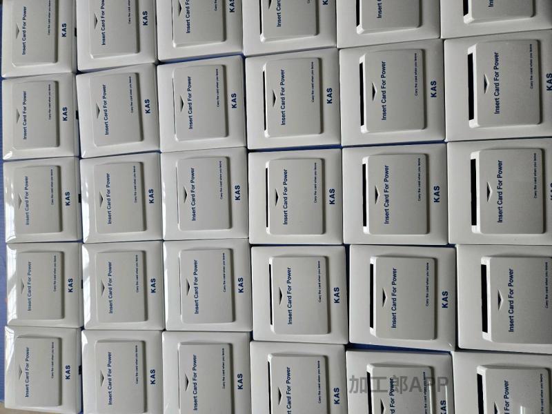 塑胶五金产品喷涂丝印烫金承接各类塑胶五金产品：喷油丝印移印烫金来料加工，品质