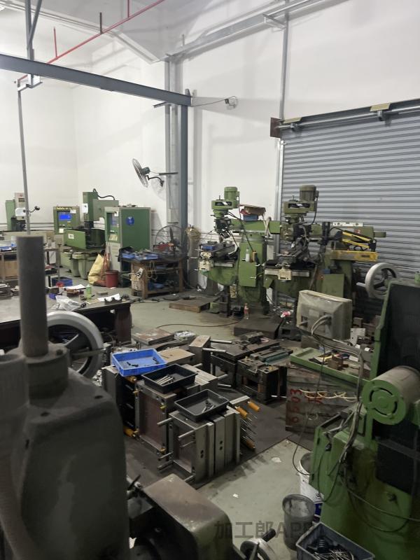 承接塑胶模具制造与成型生产