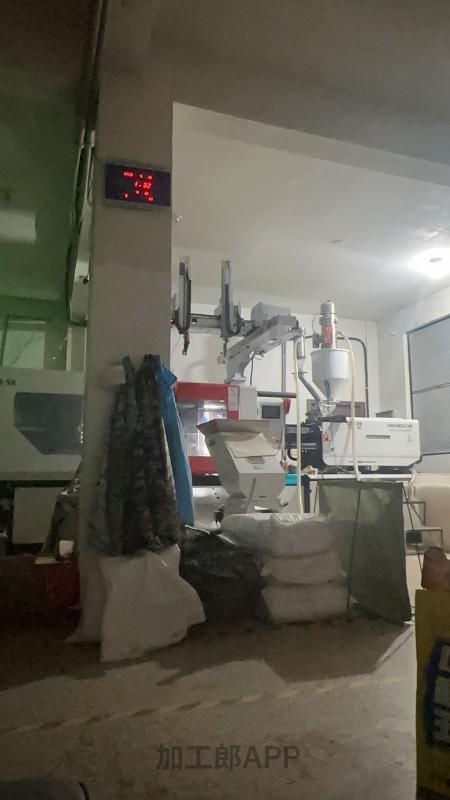 注塑加工注塑工厂小订单 可接 有2台500克 1台1000克还有pet专用机
