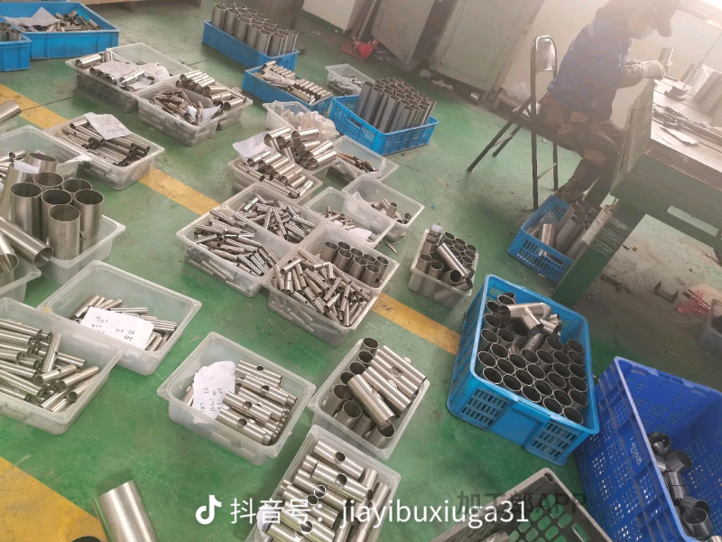 承接各类不锈钢小件零件氩弧焊接各类不锈钢产品